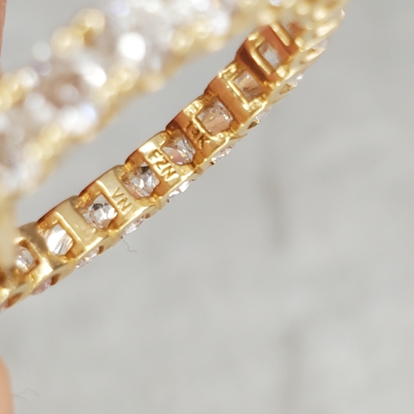 ❤️ 14K Yellow Gold Eternity Band with CZ - Picture 3 of 5